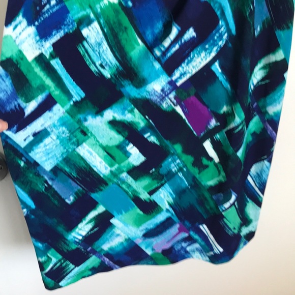 Dress - Picture 4 of 5